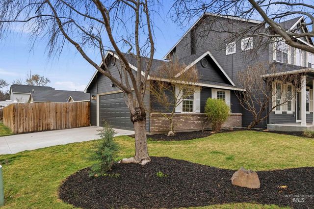 617 W Alderwood Lane, Nampa, ID 83651