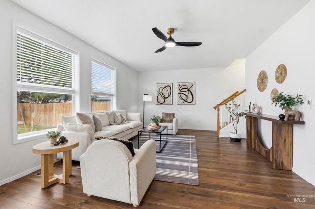 617 W Alderwood Lane, Nampa, ID 83651