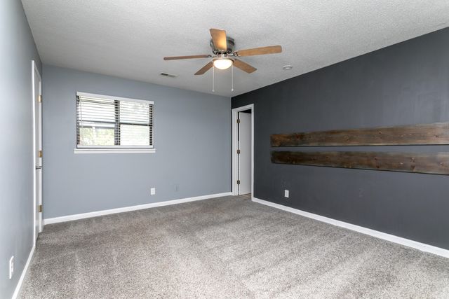 2801 W BROADWAY G-4, Columbia, MO 65203