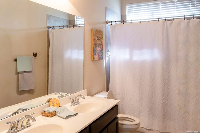 813 sussex, Cibolo, TX 78108