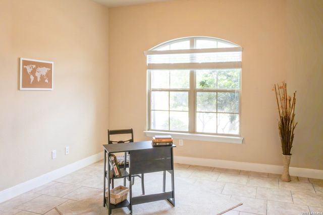 813 sussex, Cibolo, TX 78108