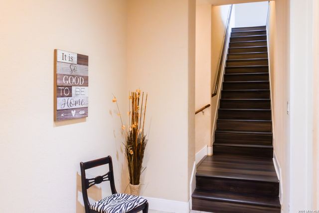 813 sussex, Cibolo, TX 78108