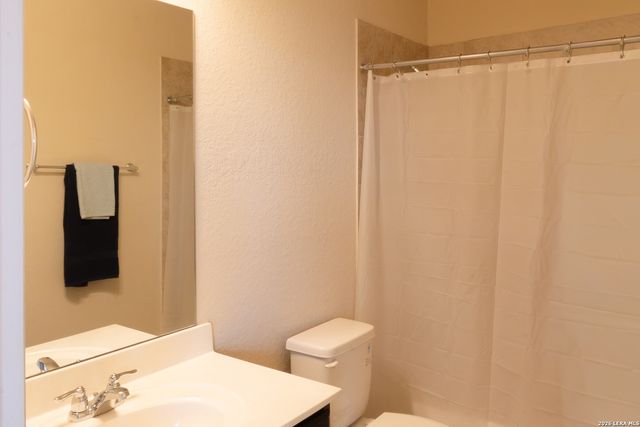 813 sussex, Cibolo, TX 78108