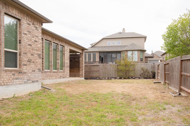 813 sussex, Cibolo, TX 78108