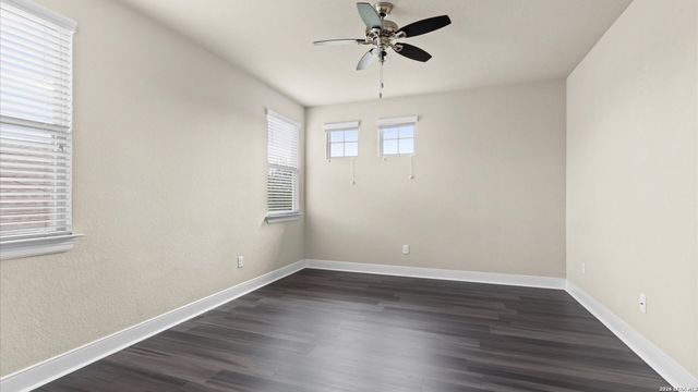 813 sussex, Cibolo, TX 78108