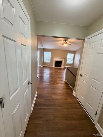 907 Warrior Ridge Court, Warrenton, MO 63383