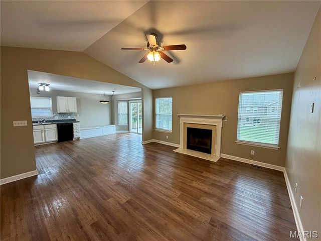 907 Warrior Ridge Court, Warrenton, MO 63383