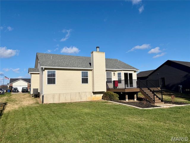 907 Warrior Ridge Court, Warrenton, MO 63383