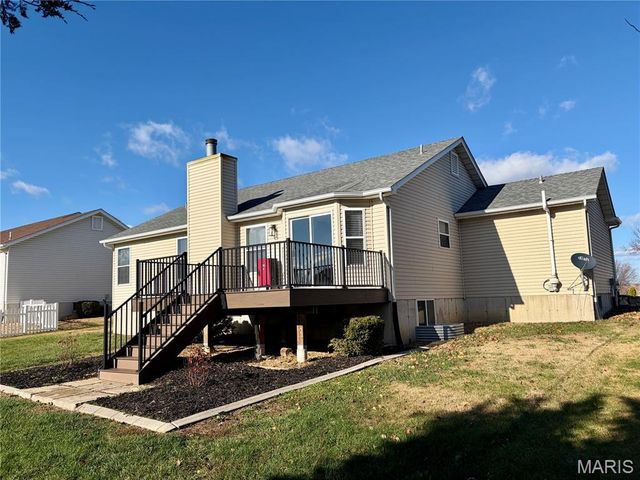 907 Warrior Ridge Court, Warrenton, MO 63383