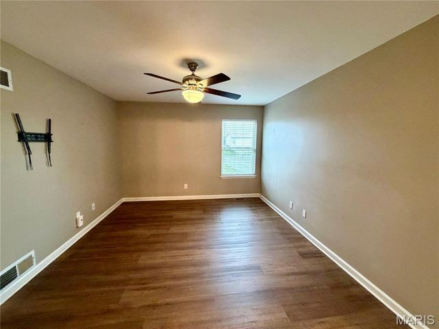 907 Warrior Ridge Court, Warrenton, MO 63383