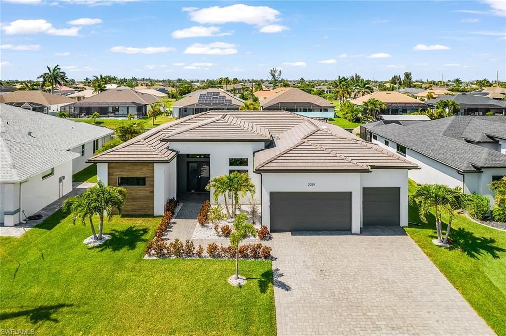2029 31st TER, CAPE CORAL, FL 33914 — photo 2
