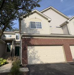 184 Southwicke Drive, Streamwood, IL 60107