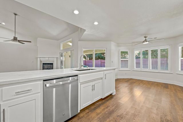 1126 Sprig, Merced, CA 95340