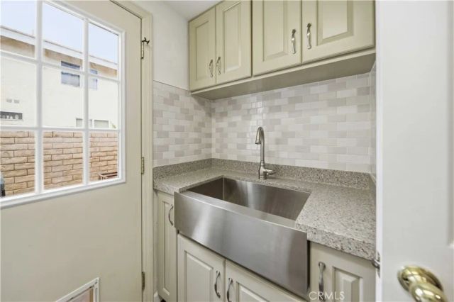 28030 Creston Court, Canyon Country, CA 91387