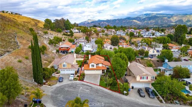 28030 Creston Court, Canyon Country, CA 91387