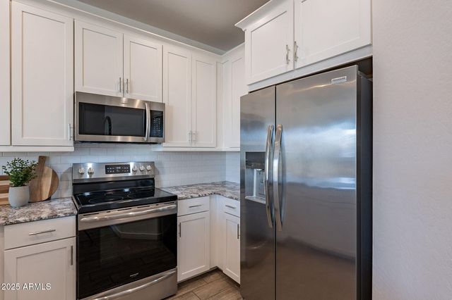 9835 E Wavelength Avenue, Mesa, AZ 85212