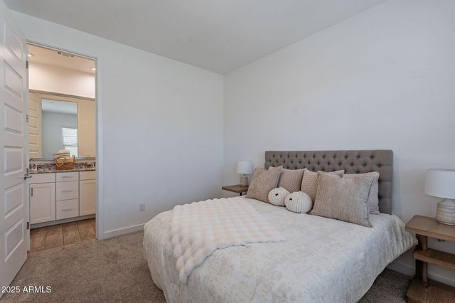 9835 E Wavelength Avenue, Mesa, AZ 85212