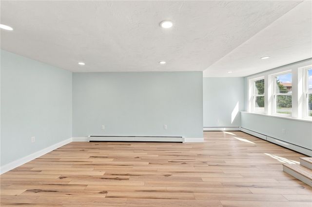 16 Grace Avenue, Warwick, RI 02889