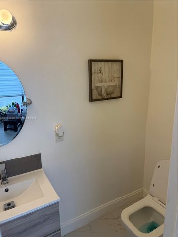 9869 NW 52nd Ter 9869, Doral, FL 33178