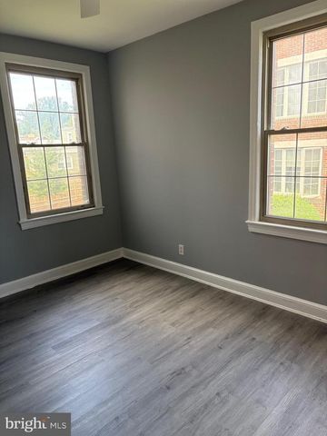 6722 3RD ST NW #204, Washington, DC 20012