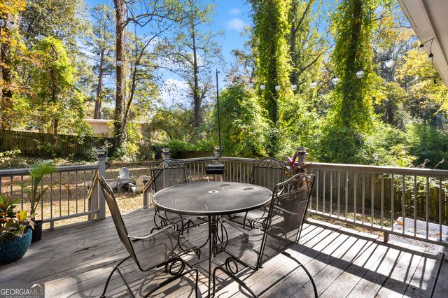 1290 Glen Forest Way, Decatur, GA 30032