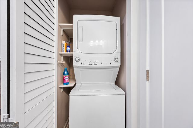 1290 Glen Forest Way, Decatur, GA 30032