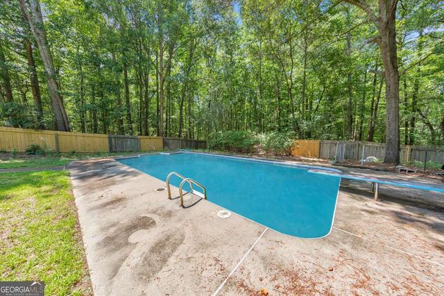 3345 Sandtowne Court, Douglasville, GA 30135
