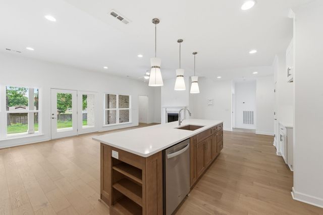 7208 Maddenwood Lane, Hermitage, TN 37076