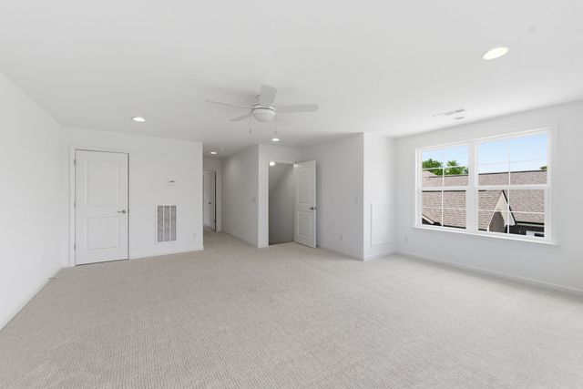 7208 Maddenwood Lane, Hermitage, TN 37076