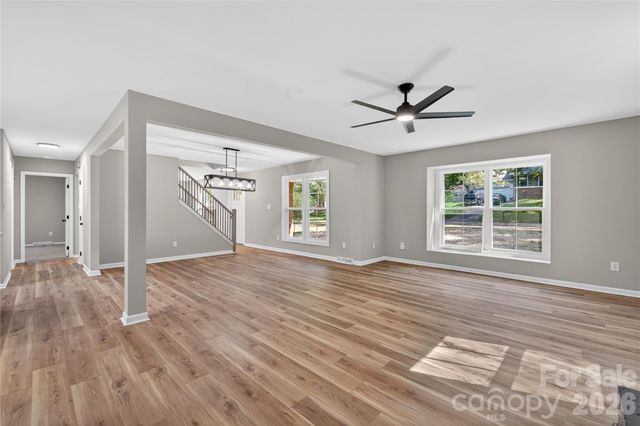 7407 Limerick Drive, Charlotte, NC 28270
