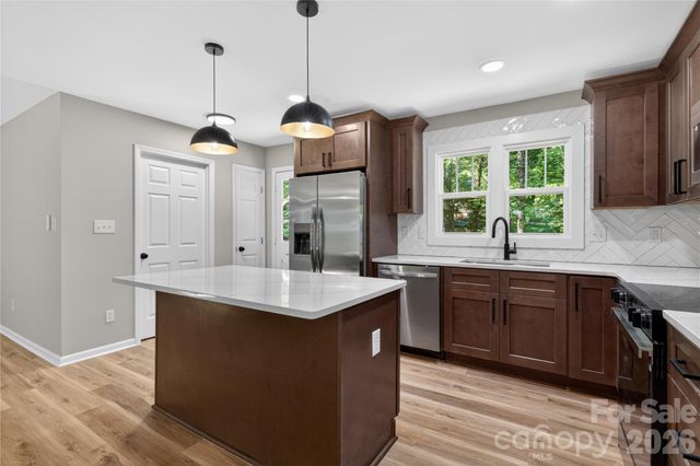 7407 Limerick Drive, Charlotte, NC 28270