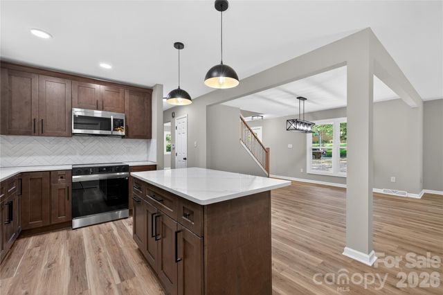 7407 Limerick Drive, Charlotte, NC 28270