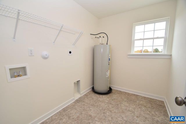 87 DEROSA CT, Palmyra, VA 22963