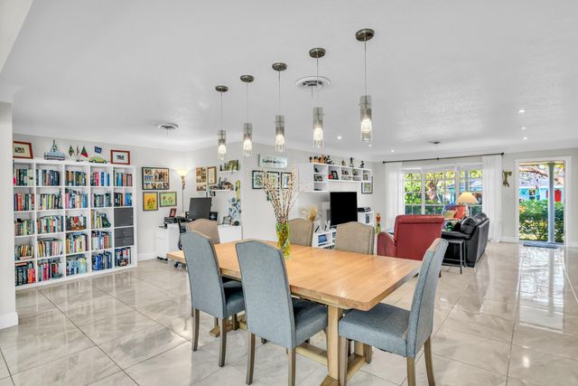 1290 SW 8th Street, Boca Raton, FL 33486