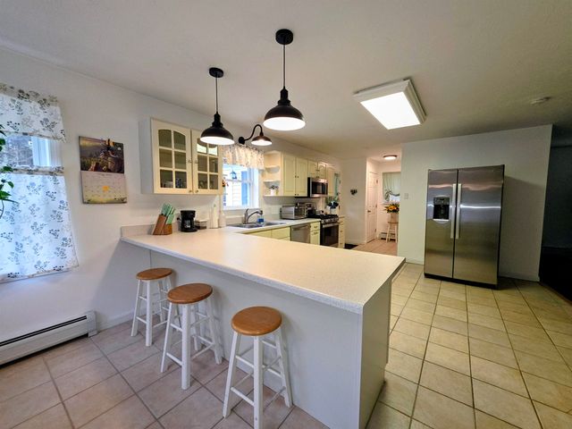 77 Trapper Road, Campton, NH 03223
