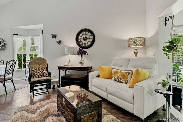 6079 W Fairhaven Court, Crystal River, FL 34429