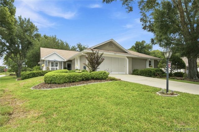 6079 W Fairhaven Court, Crystal River, FL 34429
