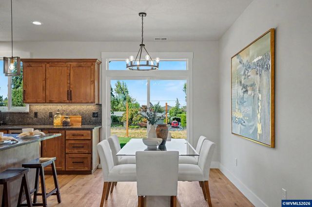 319 NE Clay St, Sublimity, OR 97385