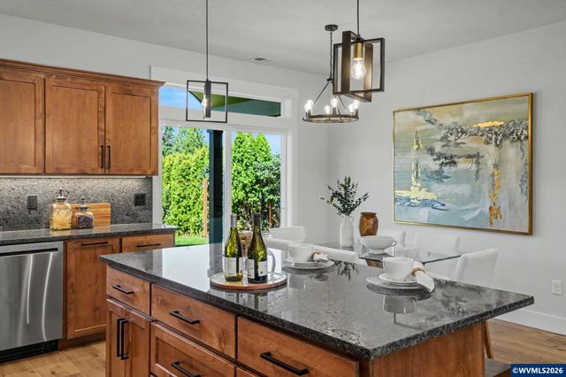 319 NE Clay St, Sublimity, OR 97385