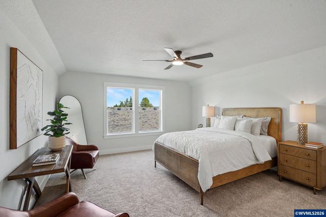 319 NE Clay St, Sublimity, OR 97385