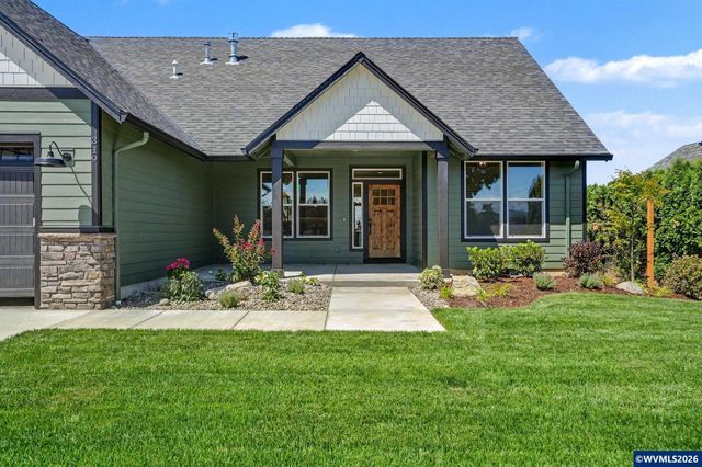 319 NE Clay St, Sublimity, OR 97385