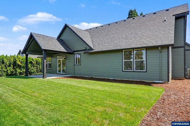 319 NE Clay St, Sublimity, OR 97385