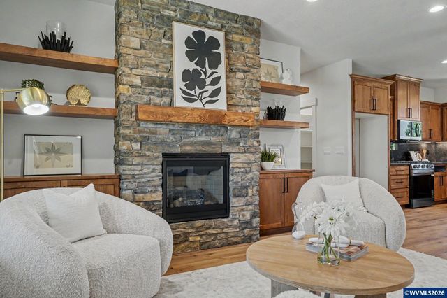 319 NE Clay St, Sublimity, OR 97385