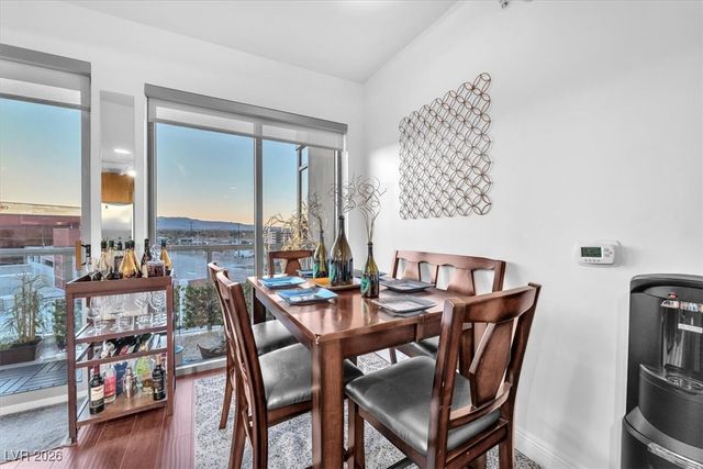 200 West Sahara Avenue 801, Las Vegas, NV 89102