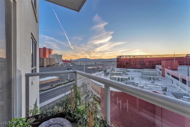 200 West Sahara Avenue 801, Las Vegas, NV 89102