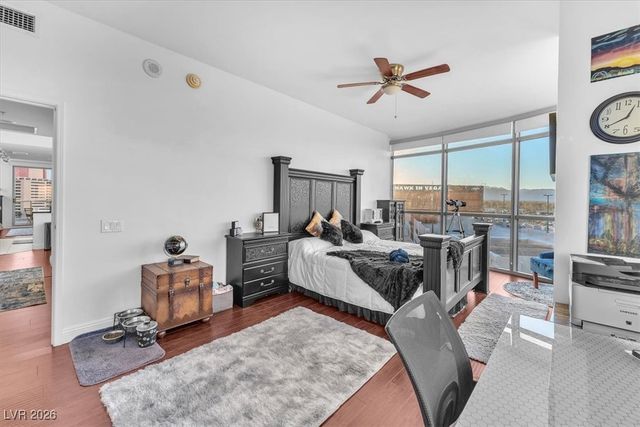 200 West Sahara Avenue 801, Las Vegas, NV 89102