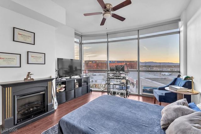 200 West Sahara Avenue 801, Las Vegas, NV 89102