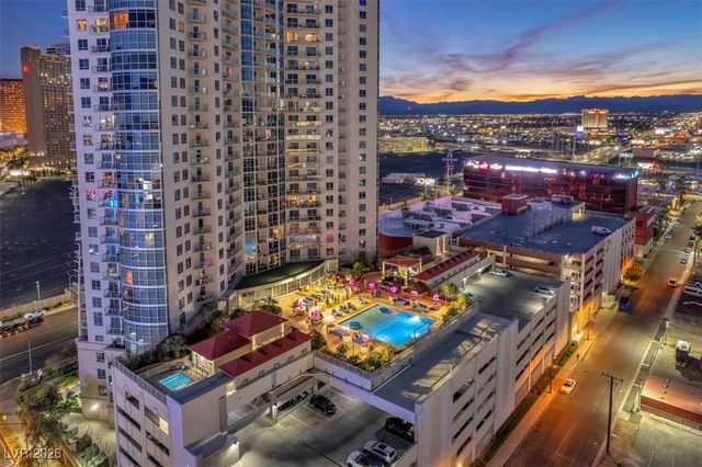 200 West Sahara Avenue 801, Las Vegas, NV 89102