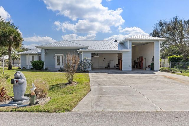 2012 RIVER BASIN TERRACE, Punta Gorda, FL 33982