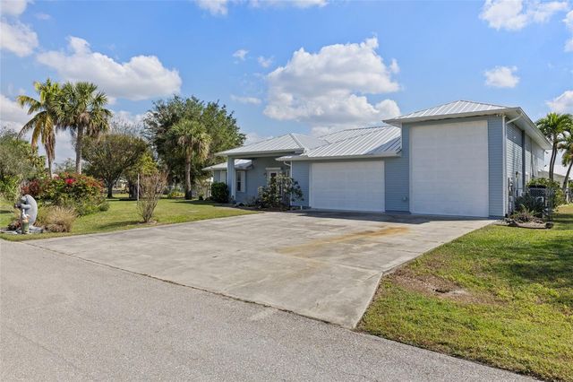 2012 RIVER BASIN TERRACE, Punta Gorda, FL 33982